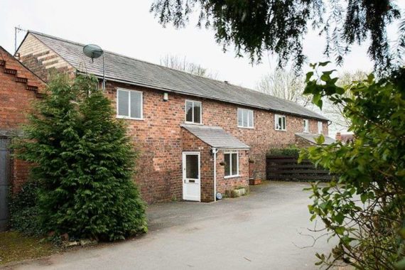 2 Bedroom Flat
